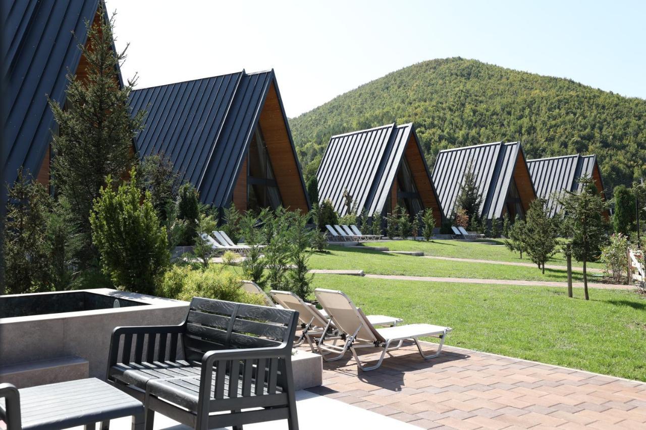 Freskia Resort Ferizaj Buitenkant foto