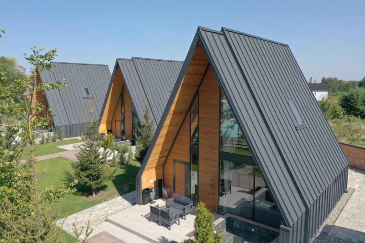 Freskia Resort Ferizaj Buitenkant foto