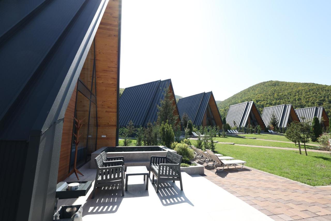 Freskia Resort Ferizaj Buitenkant foto