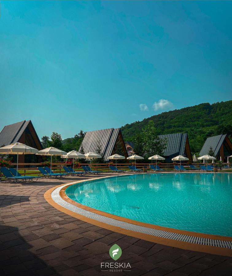 Freskia Resort Ferizaj Buitenkant foto